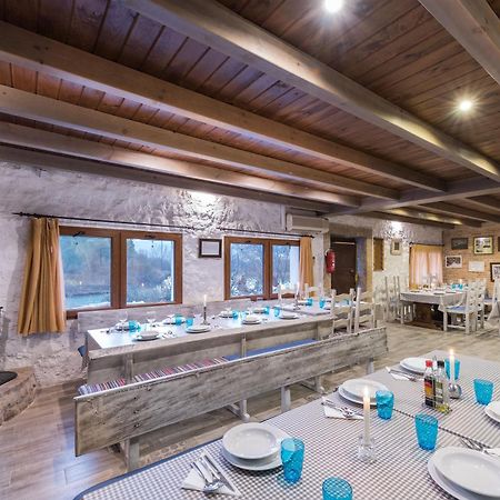 Hostal Avenjucar Tolosa  Rum bild